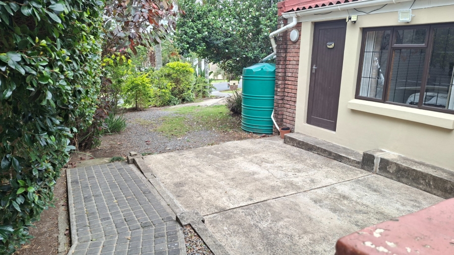 4 Bedroom Property for Sale in Beacon Bay North Eastern Cape